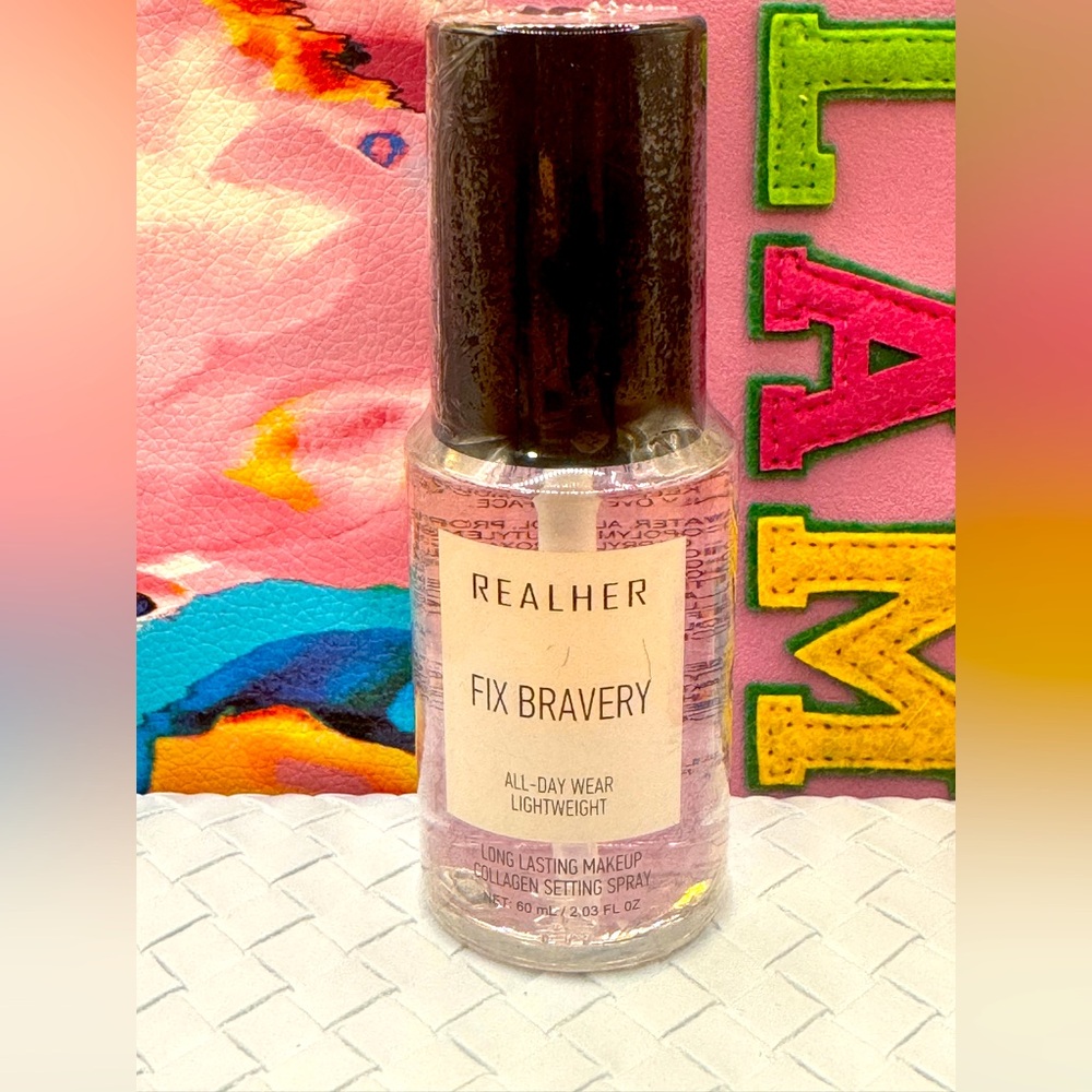 Realher fix bravery all day wear lightweight makeup collagen setting spray
